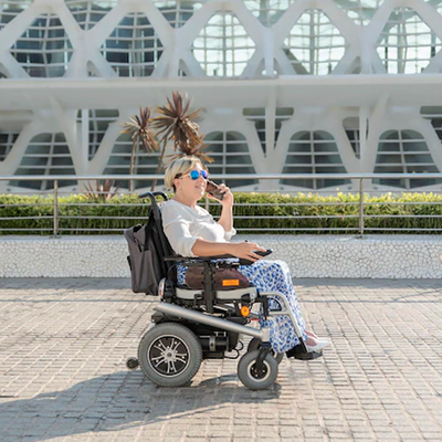 Elektryczne wózki inwalidzkie2